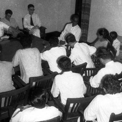 Fx 53 Pm Dahanayake Special Meeting 04